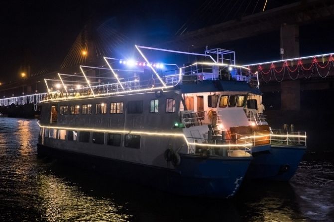Lexicon Dinner Cruise Party Goa