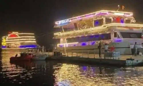 Vihan dinner cruise party goa